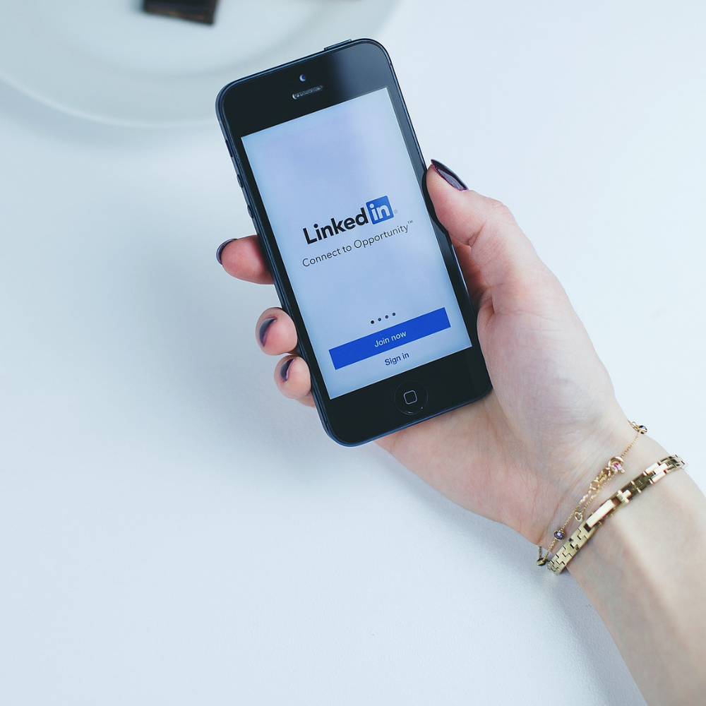 LinkedIn Formula: How to effectively connect with your B2B prospects VLMS Global