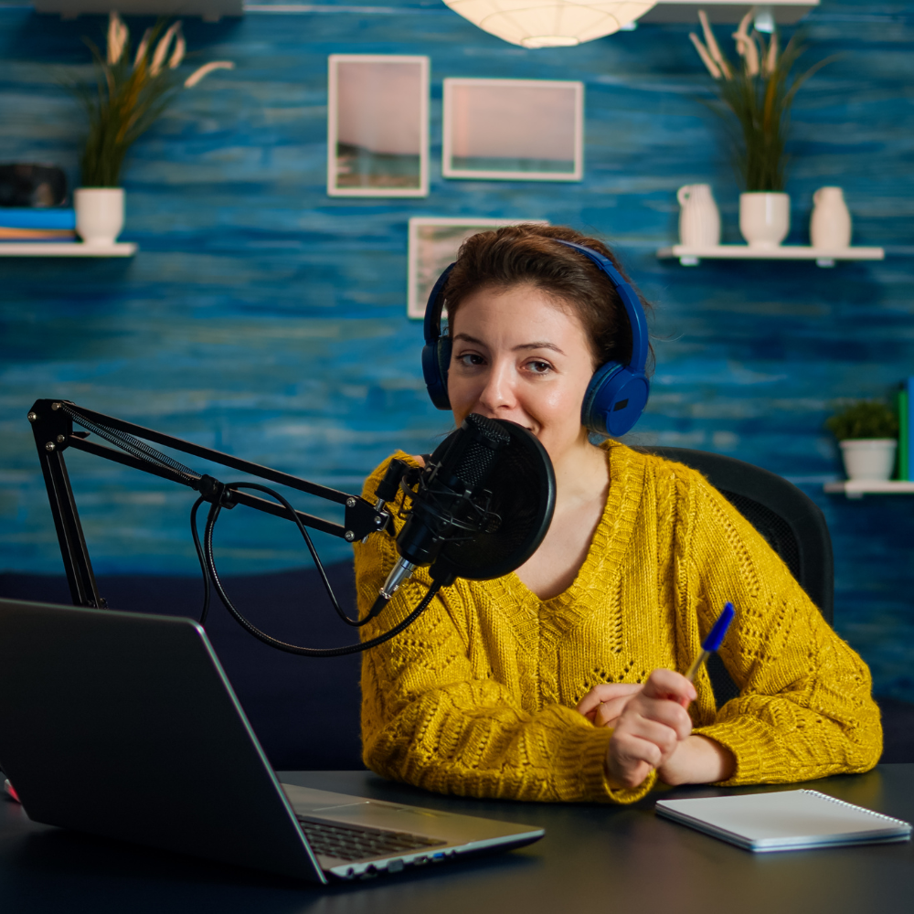 Using podcasts for leveraging your B2B SaaS marketing VLMS Global